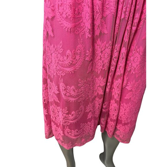 Newport News Women's Pink Lace Fit Flare Dress Empire Waist Size 6P Magenta - Picture 7 of 9
